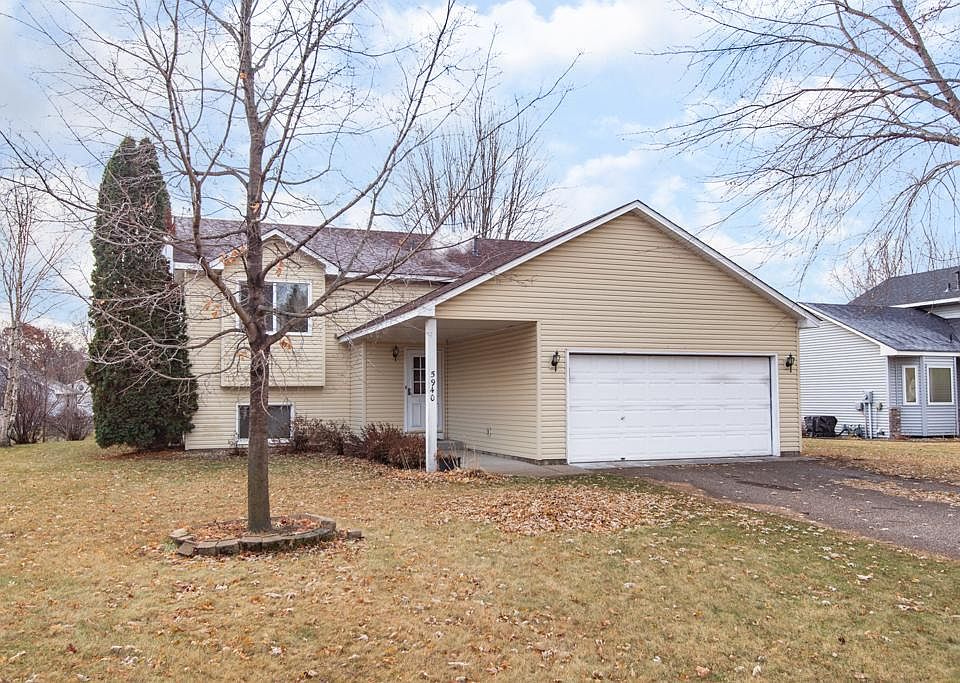 1st image of 5940 143rd Ln NW