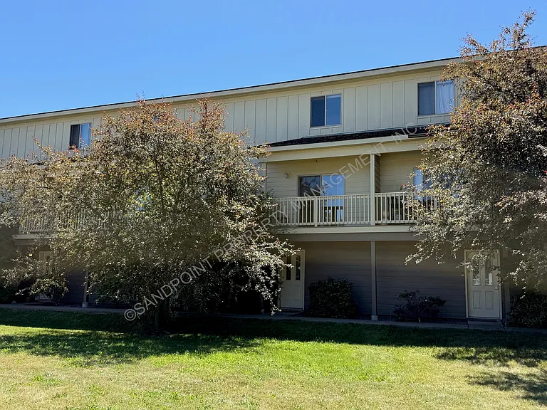 327 Olive St #C — Photo 3