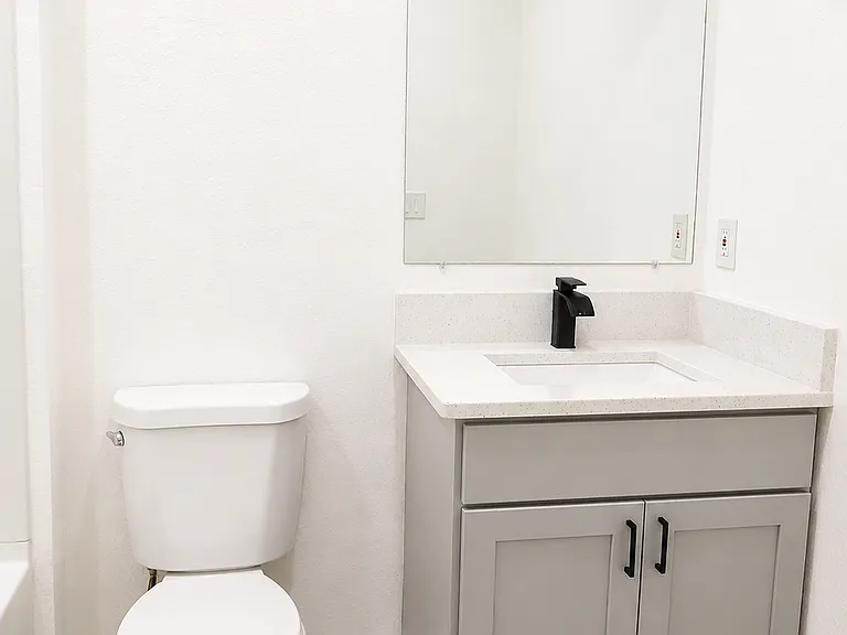 312 Hope Cir — Photo 13