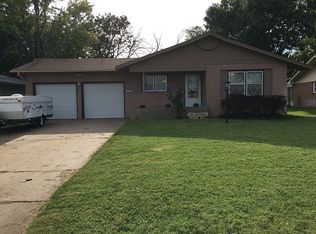 2018 Highland Ave, Salina, KS 67401