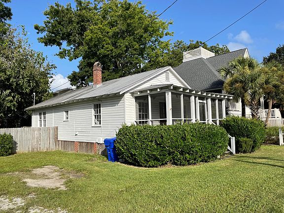 2nd image of 409 Station 22 1/2 St