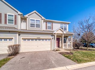 2494 Hillsboro Blvd, Aurora, IL 60503