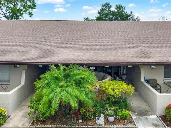 1204 11th Cir SE, Largo, FL 33771