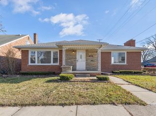 1889 15th St, Wyandotte, MI 48192