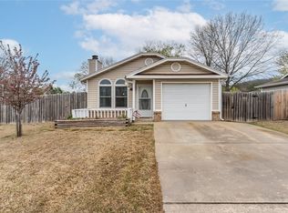 2946 N Fiesta Dr, Fayetteville, AR 72703