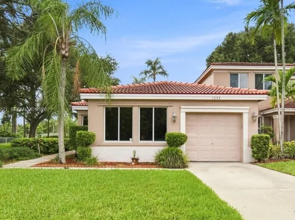 1533 W Harmony Lake Cir, Fort Lauderdale, FL 33324