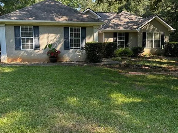 67 Michaels Xing, Sharpsburg, GA 30277