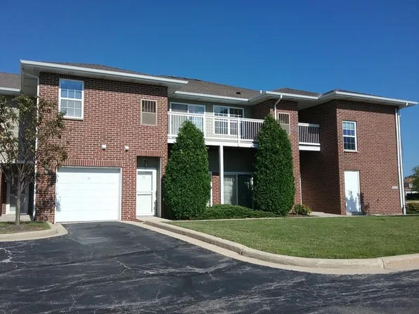 10160 66th Ave #4-5, Pleasant Prairie, WI 53158