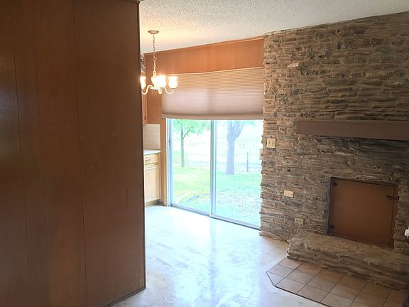 4th image of 951 County Road 451