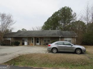 10 Mississippi Dr, Cedartown, GA 30125