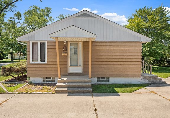 2nd image of 99 Indianwood Dr