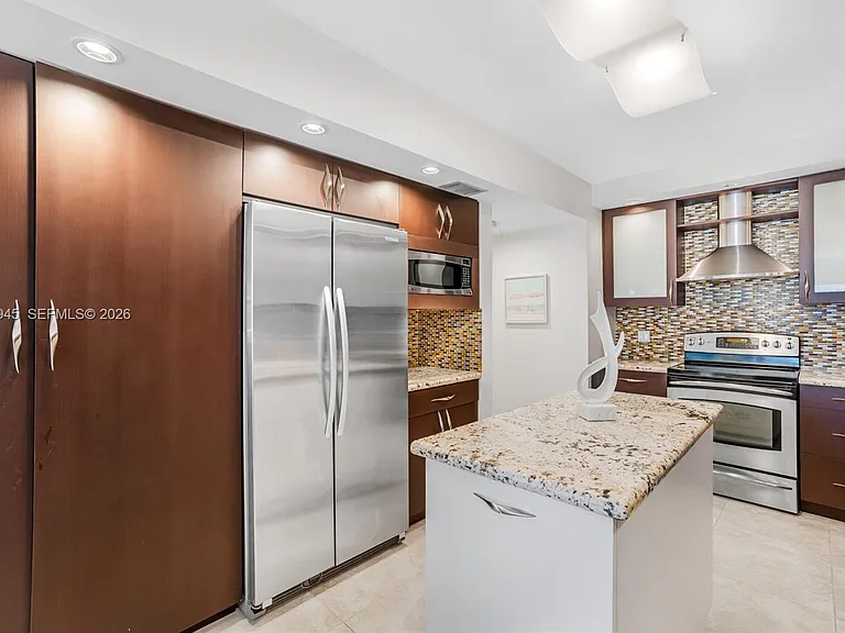 9801 Collins Ave #5S — Photo 25