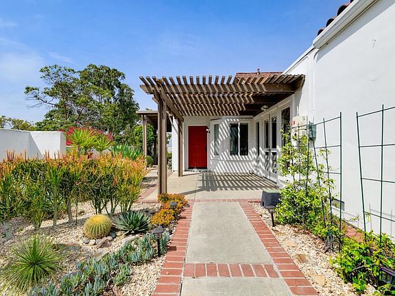 4th image of 4609 Zamora Way