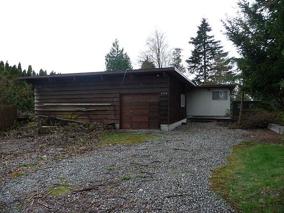 2nd image of 3128 44th Ave NE