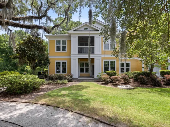 1915 Chatelain Way, Mount Pleasant, SC 29464