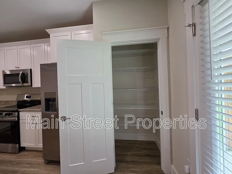 2289 Dog Track Rd #B — Photo 7