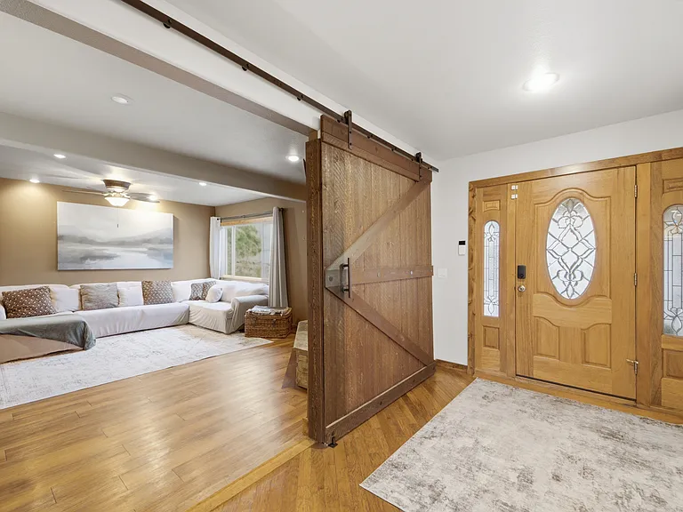 2635 N Meyer Rd — Photo 3