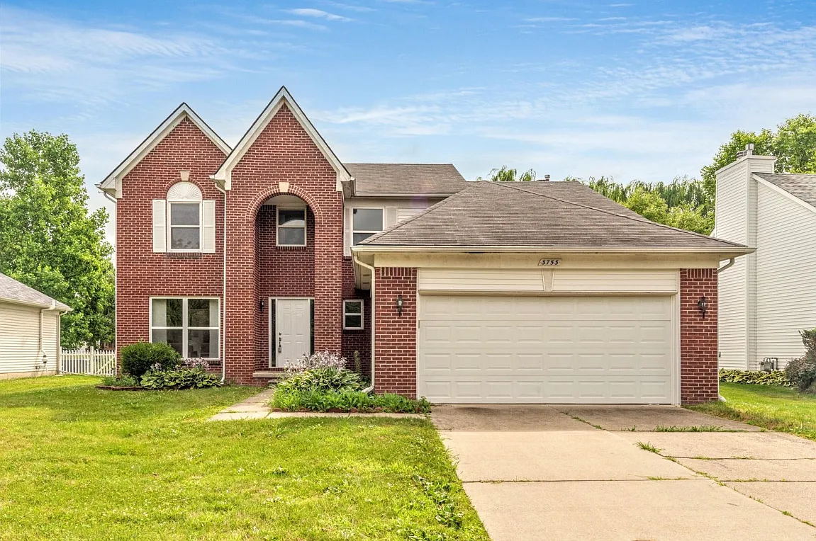3753 Palisades Blvd — Photo 1