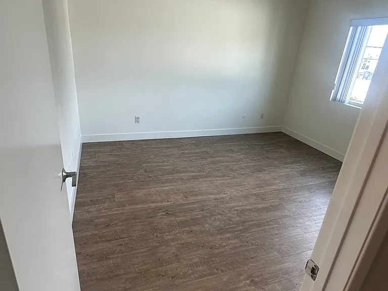11045 Fruitland Dr #207 — Photo 2