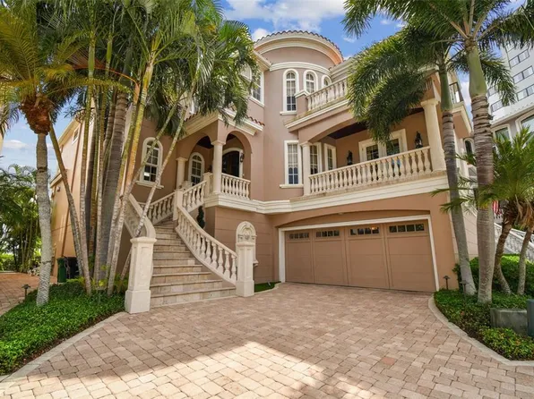 2802 Baypointe Cir, Tampa, FL 33611