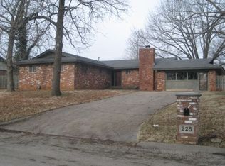 225 Highland Rd, Pauls Valley, OK 73075