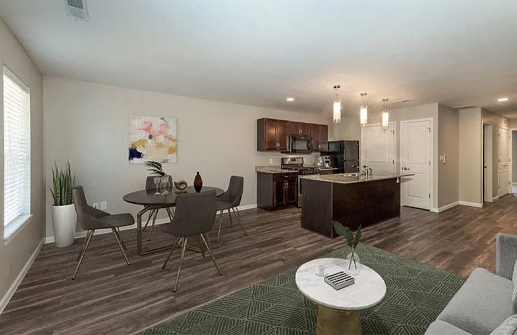 Maple Lane Apartments — Photo 32