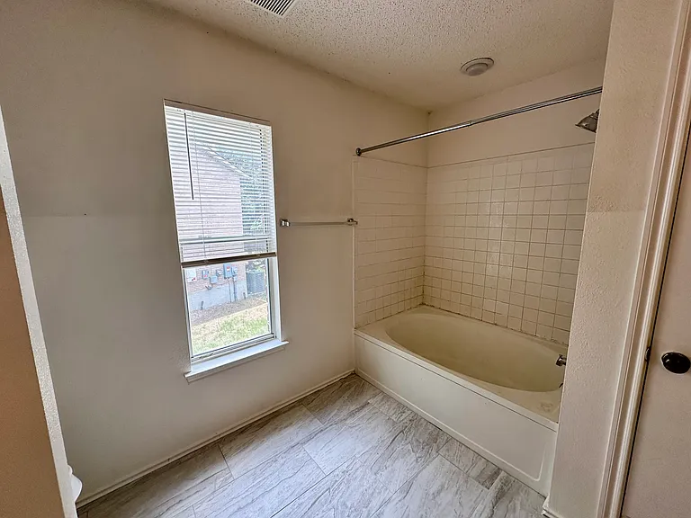 2129 Domal Ln — Photo 21