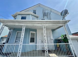 41 High St APT 2, Fall River, MA 02720