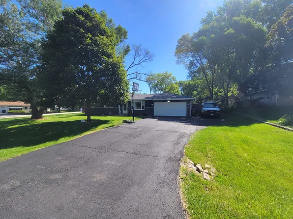 22321 S Joseph Ave, Channahon, IL 60410