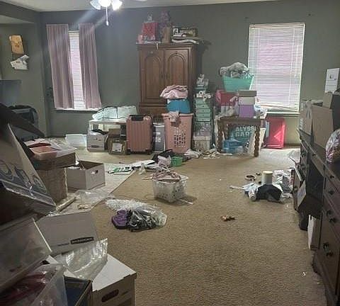 4th image of 112 Azolar St