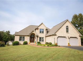 107 Walker Foundry Loop, Taylorsville, NC 28681