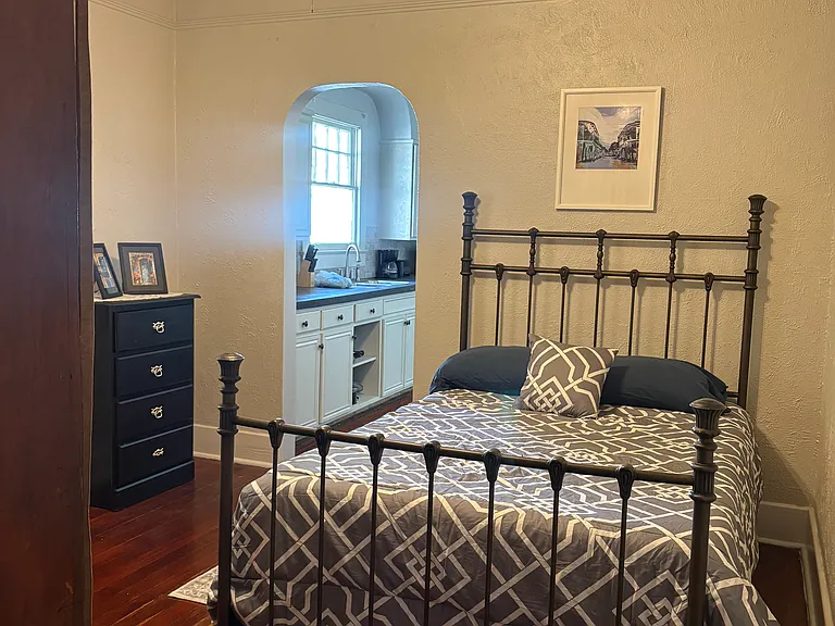 1813 Lowerline St — Photo 13