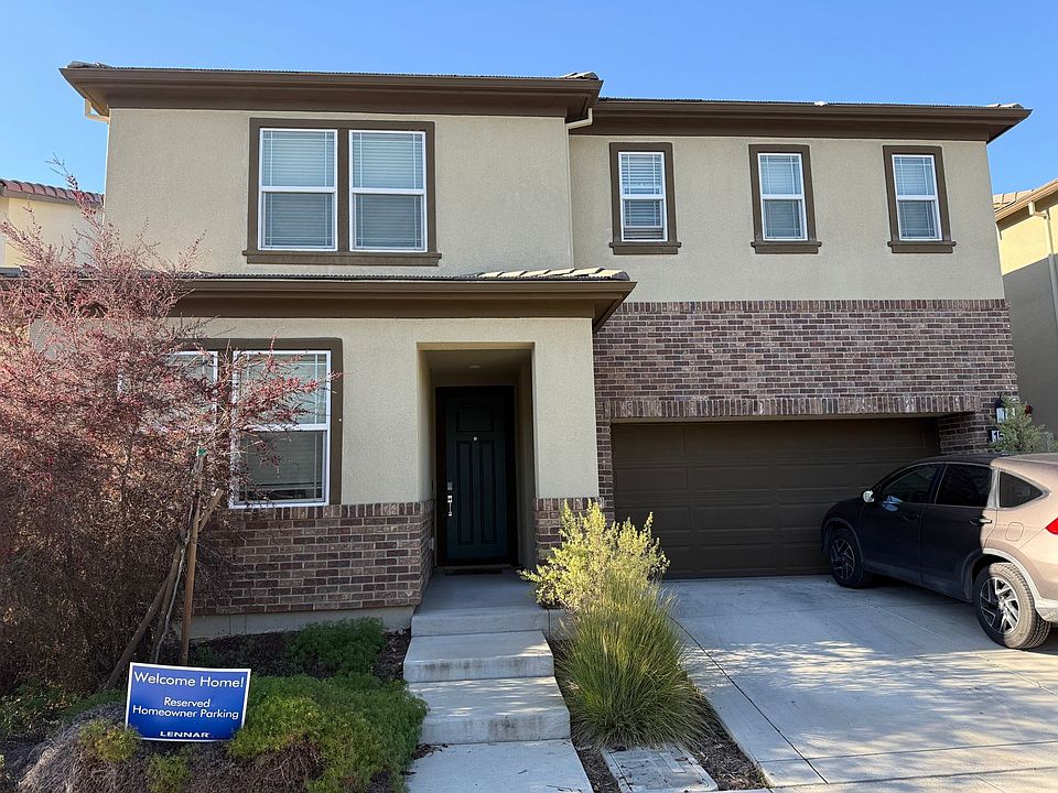 1st image of 1561 Castlewood Pl