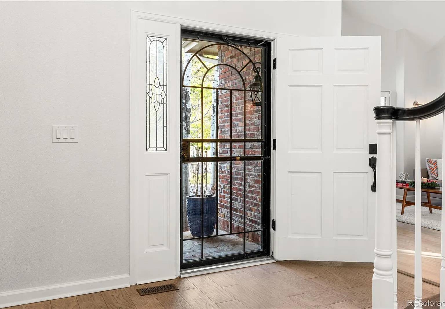 5 bed, 4.0 bath, 4394 sqft, $5,500 — Photo 4