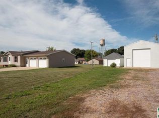 730 Elm St, Granville, IA 51022