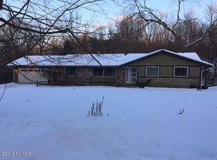 5255 Page Rd, Saranac, MI 48881