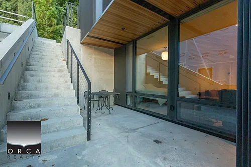8885 Lawrence Way Photo 1