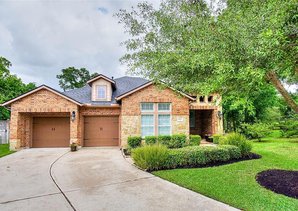 1st image of 6918 Rosemont Park Ln