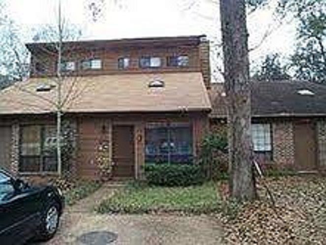 1st image of 1319 Castelnau Ct