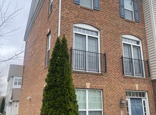 523 Jurgensen Pl, Landover, MD 20785
