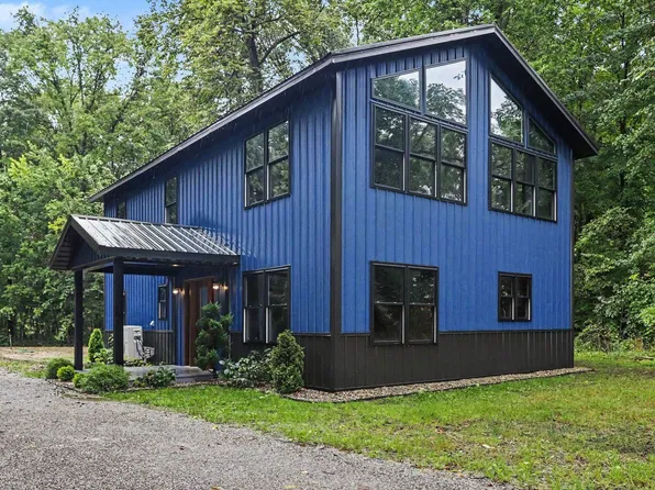 5275 E 100 N, Lagrange, IN 46761