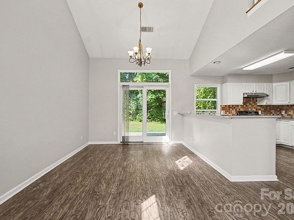 5th image of 9532 Nettle Dr