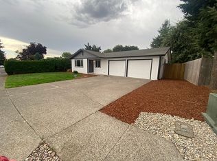 192 S 7th St, Jefferson, OR 97352
