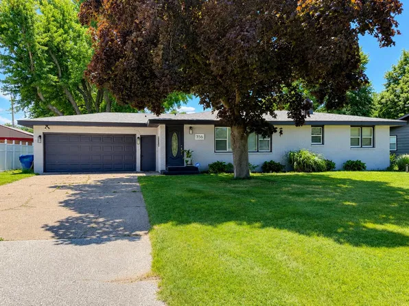 356 Waverly Dr, Benton Harbor, MI 49022