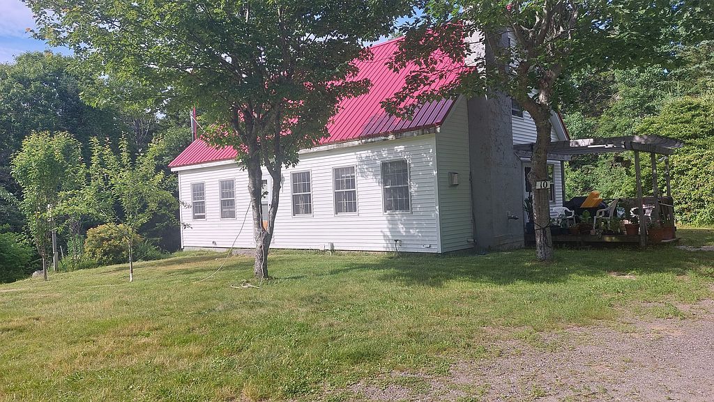 10 Bunchberry Ln - Property Image
