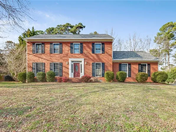 4365 Burnleigh Chas NE, Roswell, GA 30075