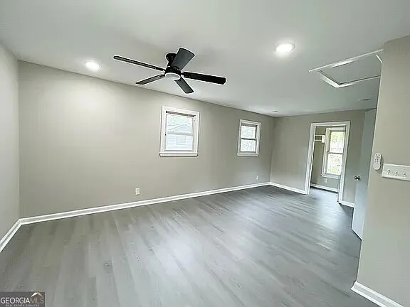 1523 Delia Dr — Photo 10