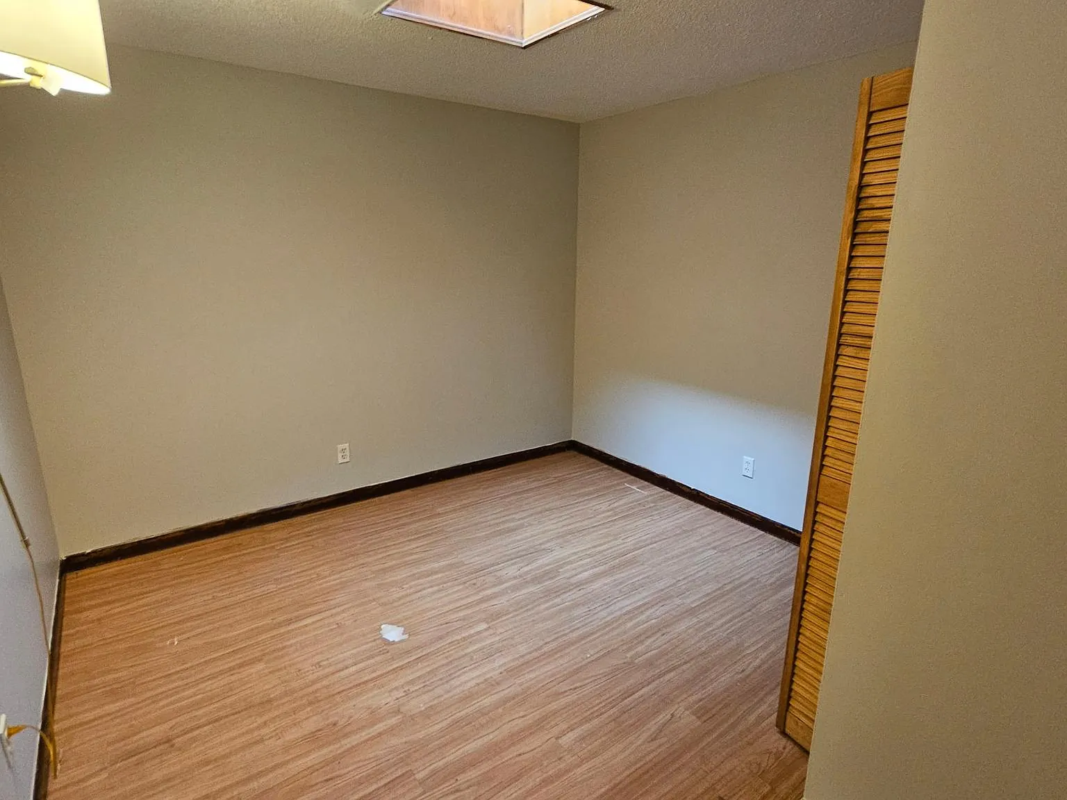 2 bed, $2,000 — Photo 4