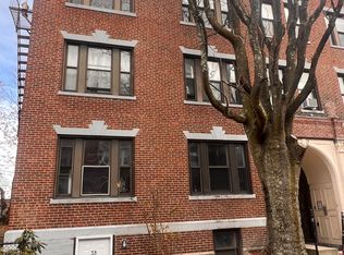 15 Park Vale Ave APT 3, Allston, MA 02134
