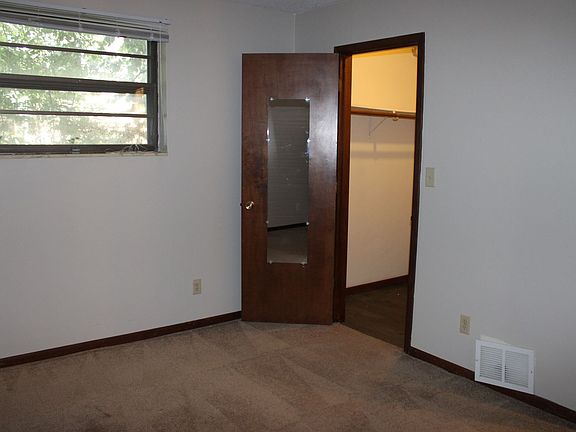 3rd image of 700 Fremont St #2